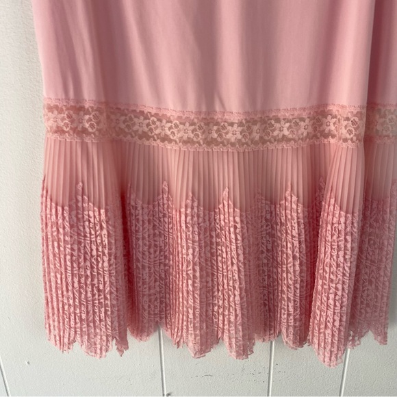 Vintage Van Raalte Light Pink Nylon Half Slip Lace Trim Small Coquette Fairycore - Picture 3 of 8